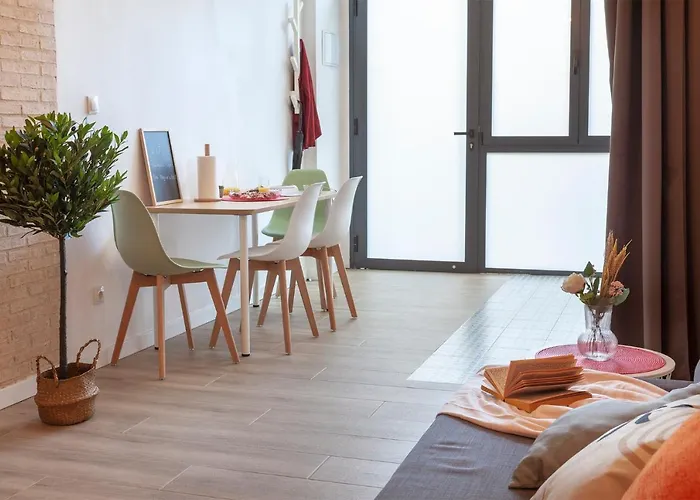 アパート Nb - Cozy Loft Steps From Of Arts & Sciences *